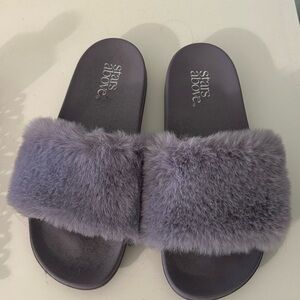 Stars Above Women's Purple Fuzzy Slide Sandals